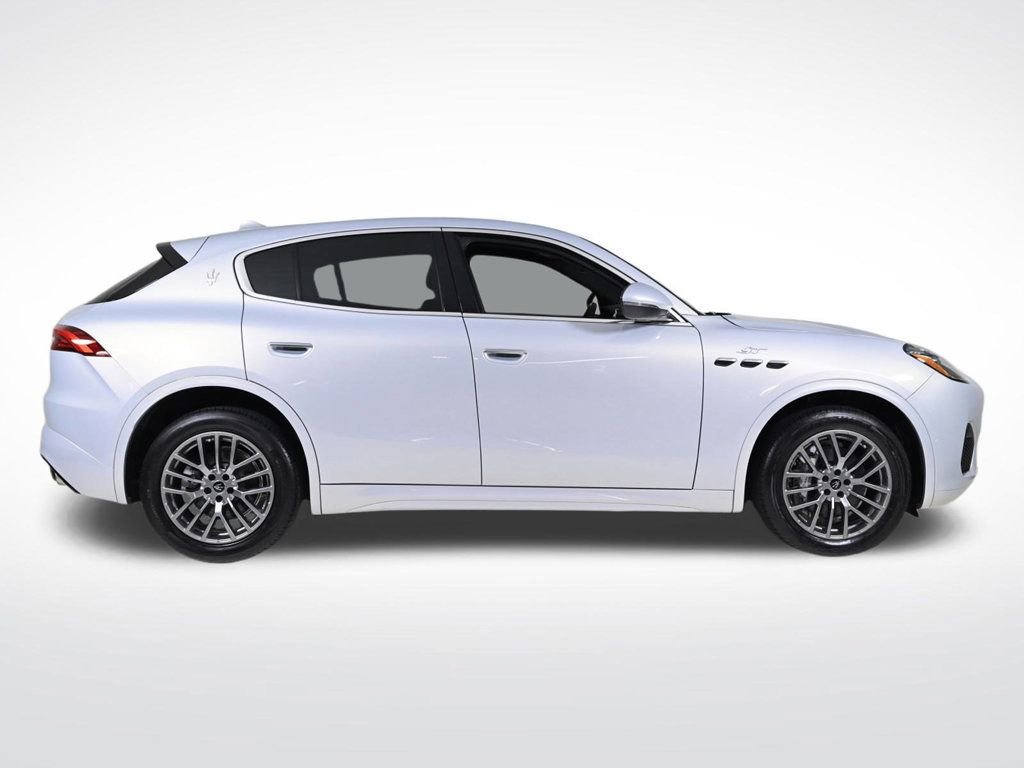Used 2024 Maserati Grecale GT image 6