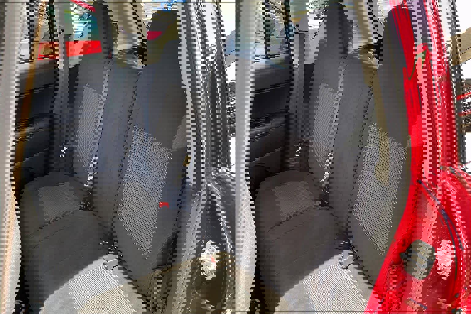 Used 2012 Jeep Compass Latitude image 18