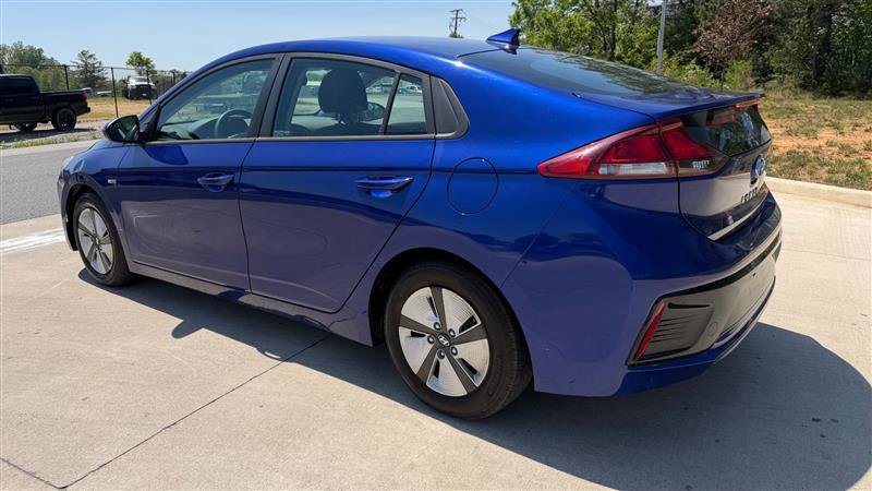 Used 2019 Hyundai Ioniq Blue FWD image 3