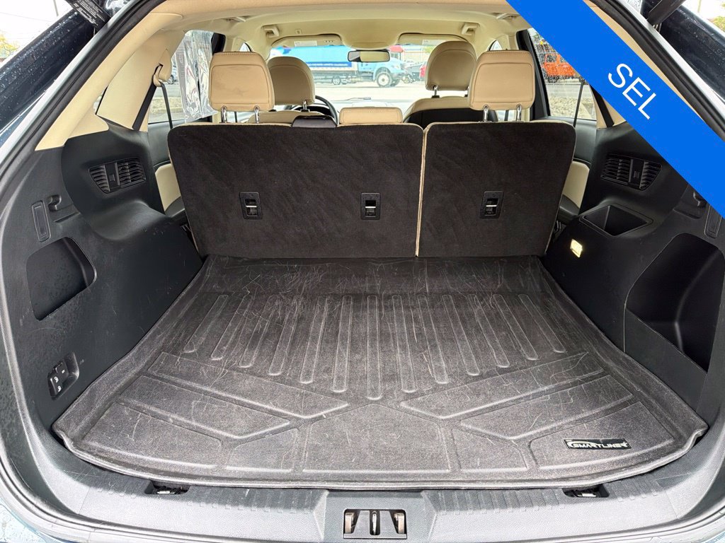 Used 2019 Ford Edge SEL w/ Equipment Group 201A AWD/4WD image 25