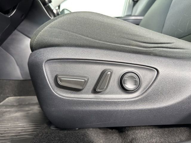 Used 2024 Toyota RAV4 XLE w/ Convenience Package image 22