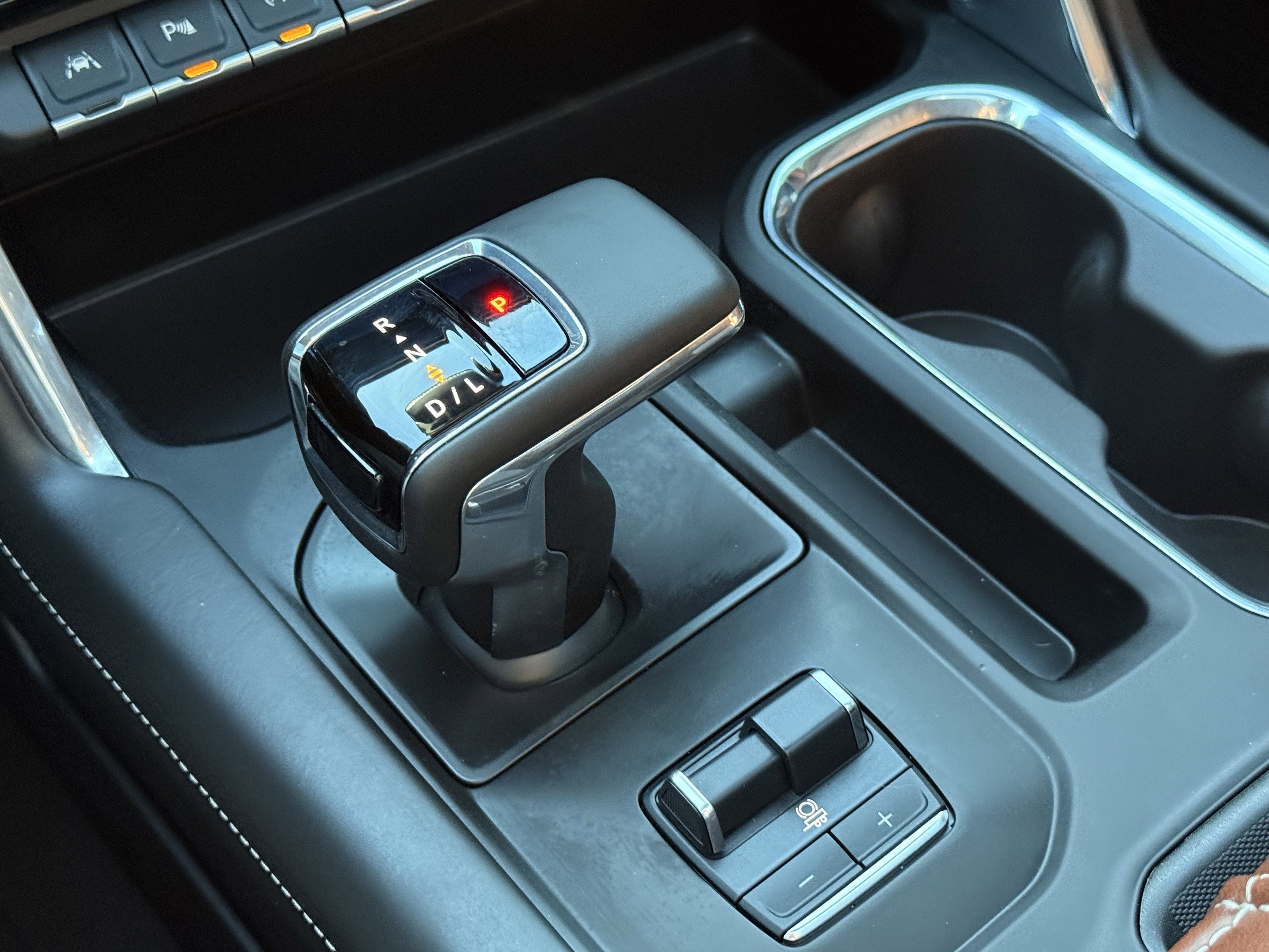 Used 2025 GMC Sierra 1500 Denali Ultimate image 23