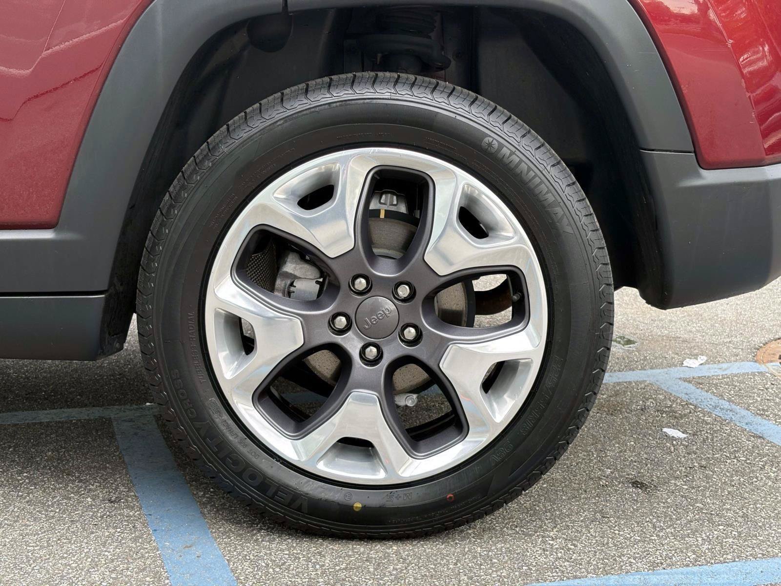 Used 2022 Jeep Compass Limited AWD/4WD image 29