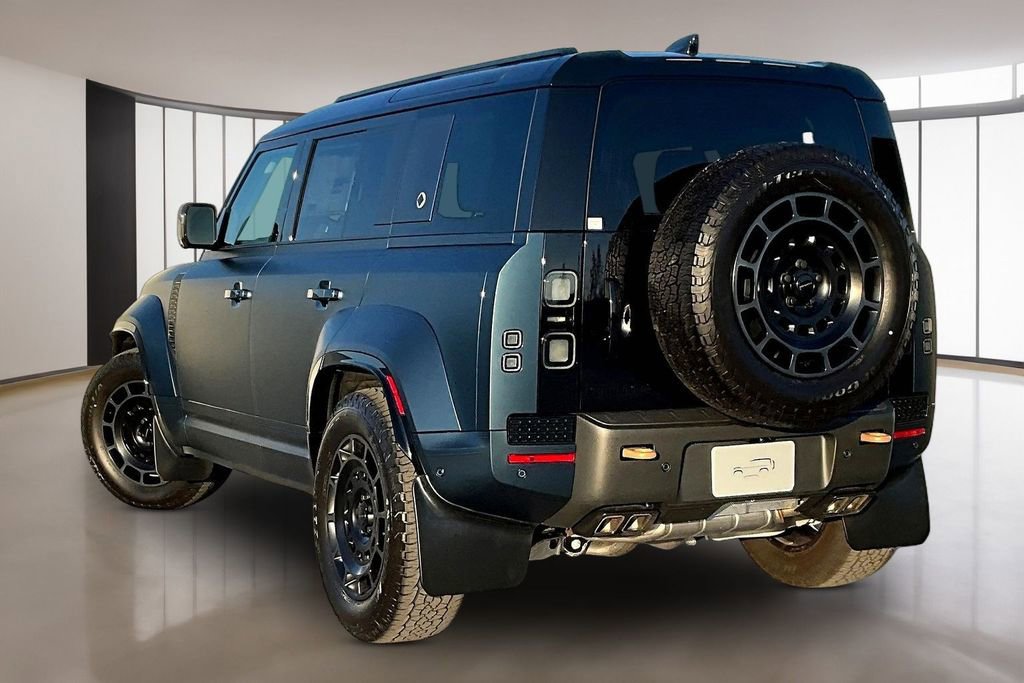 New 2026 Land Rover Defender 110 image 3