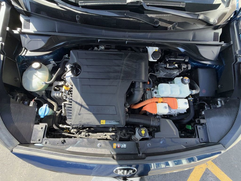 Used 2019 Kia Niro Touring image 17
