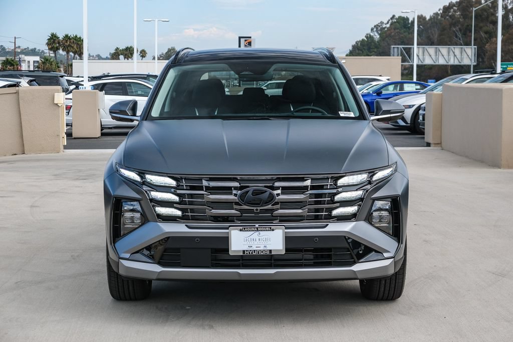 New 2025 Hyundai Tucson Limited FWD image 2
