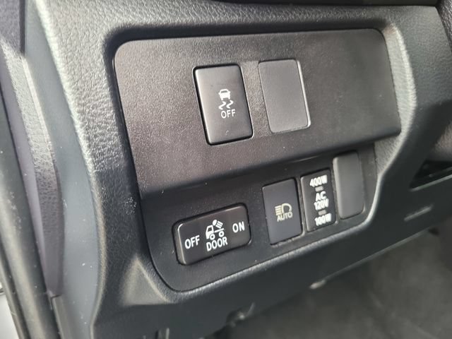 Used 2020 Toyota Tacoma TRD Off-Road w/ TRD Premium Off Road Package RWD image 19
