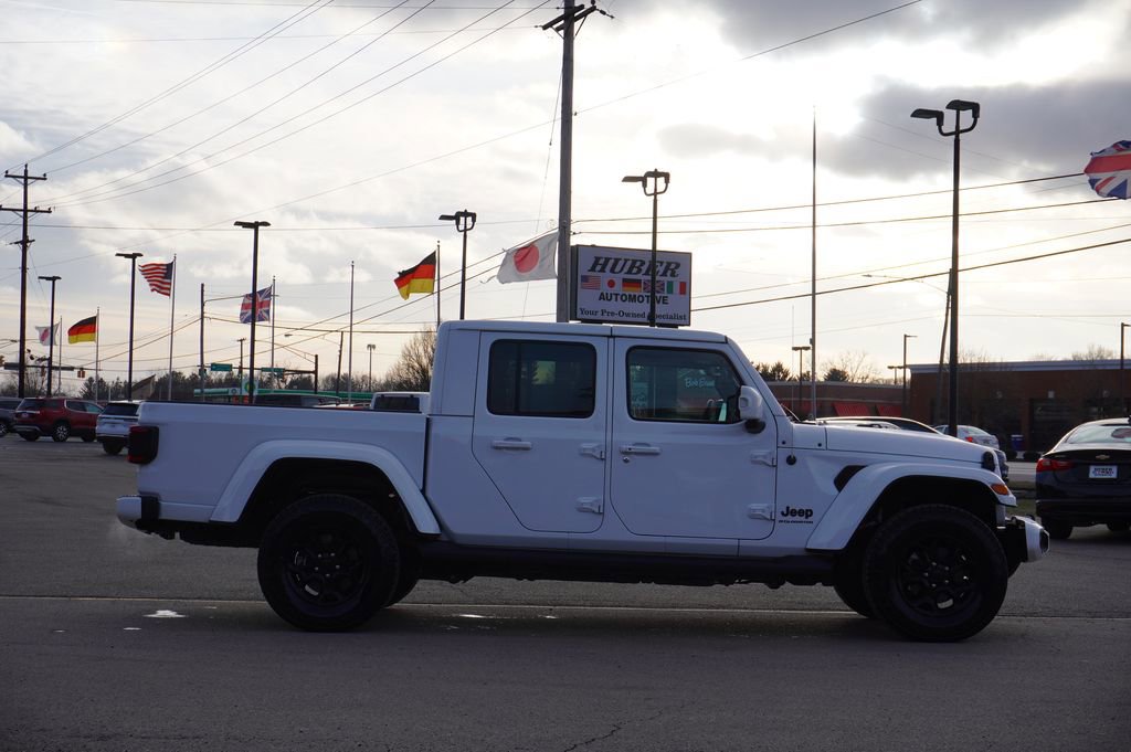 Used 2023 Jeep Gladiator Overland image 8