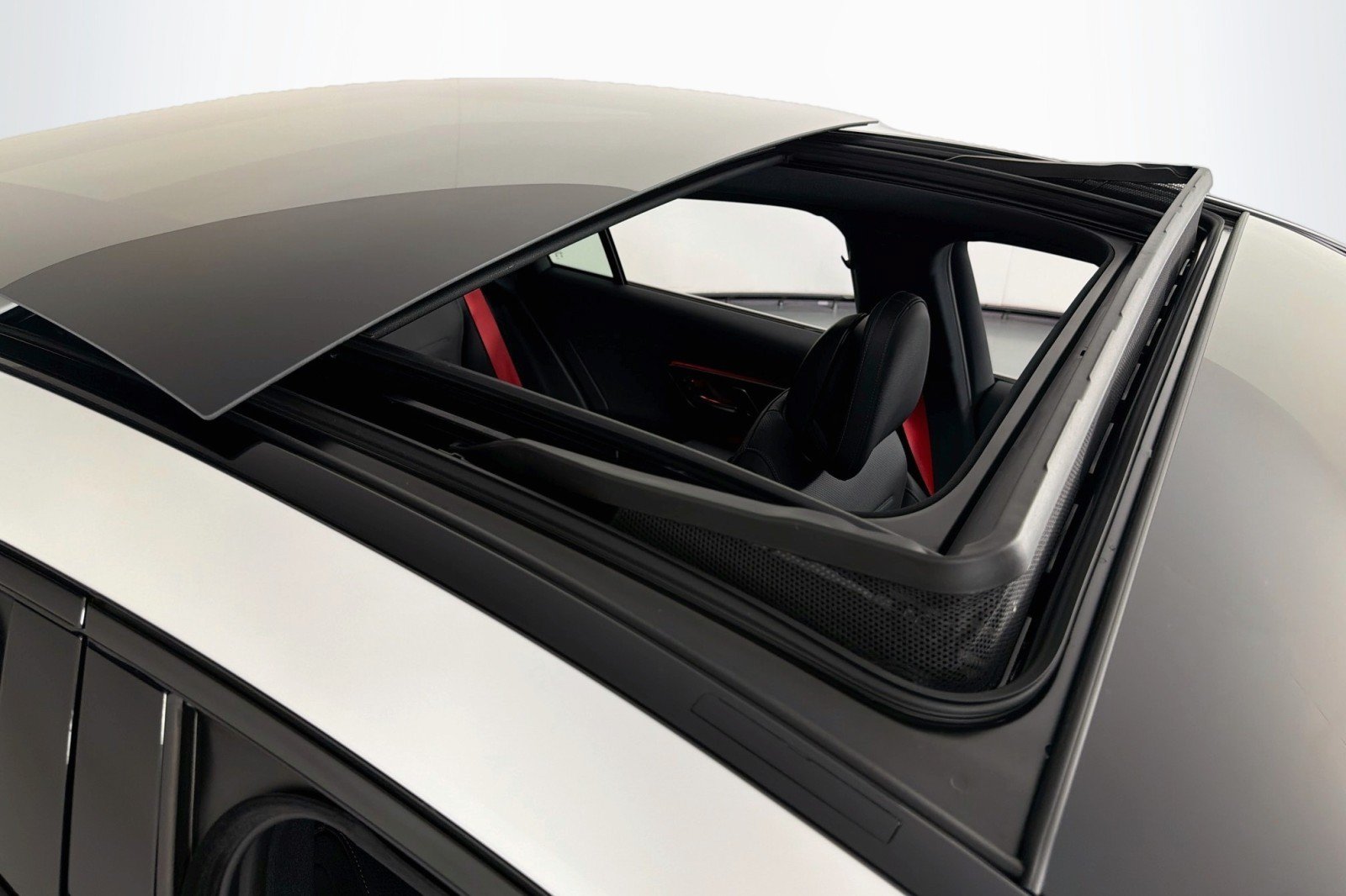 New 2027 Mercedes-Benz GLC 53 AMG 4MATIC Coupe image 21