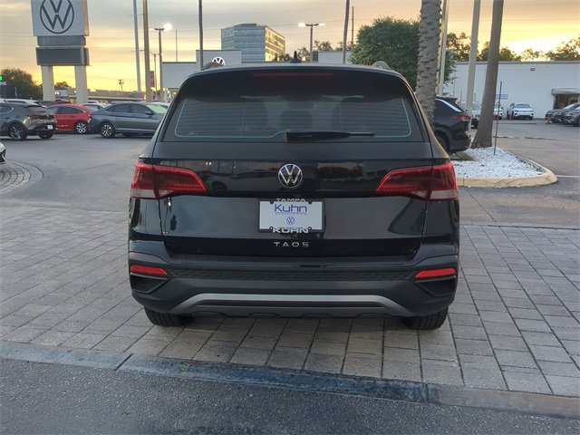 Certified 2024 Volkswagen Taos S image 5