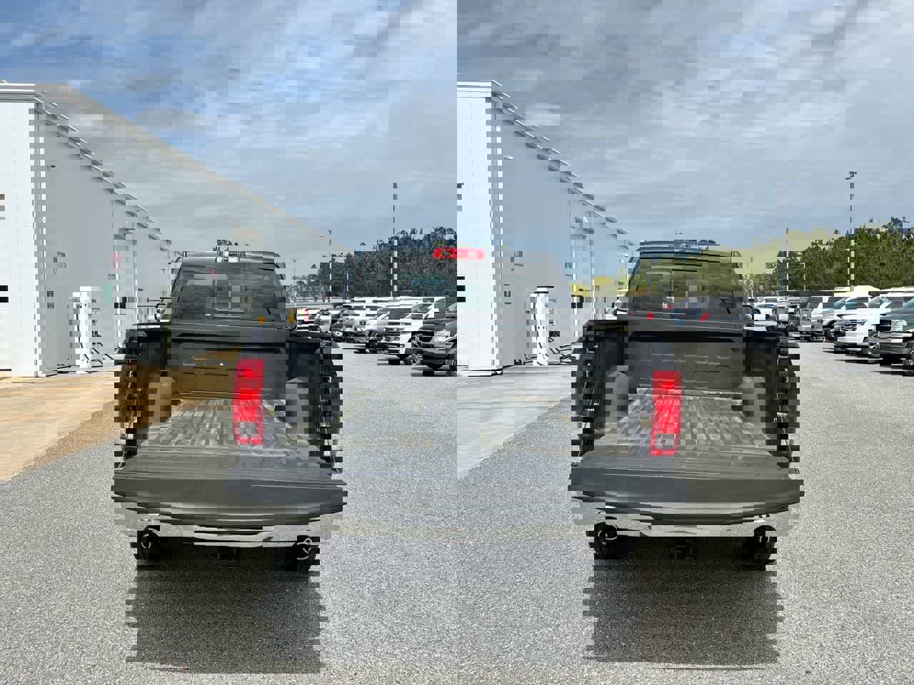 Used 2016 RAM 1500 Tradesman w/ Power & Remote Entry Group image 20