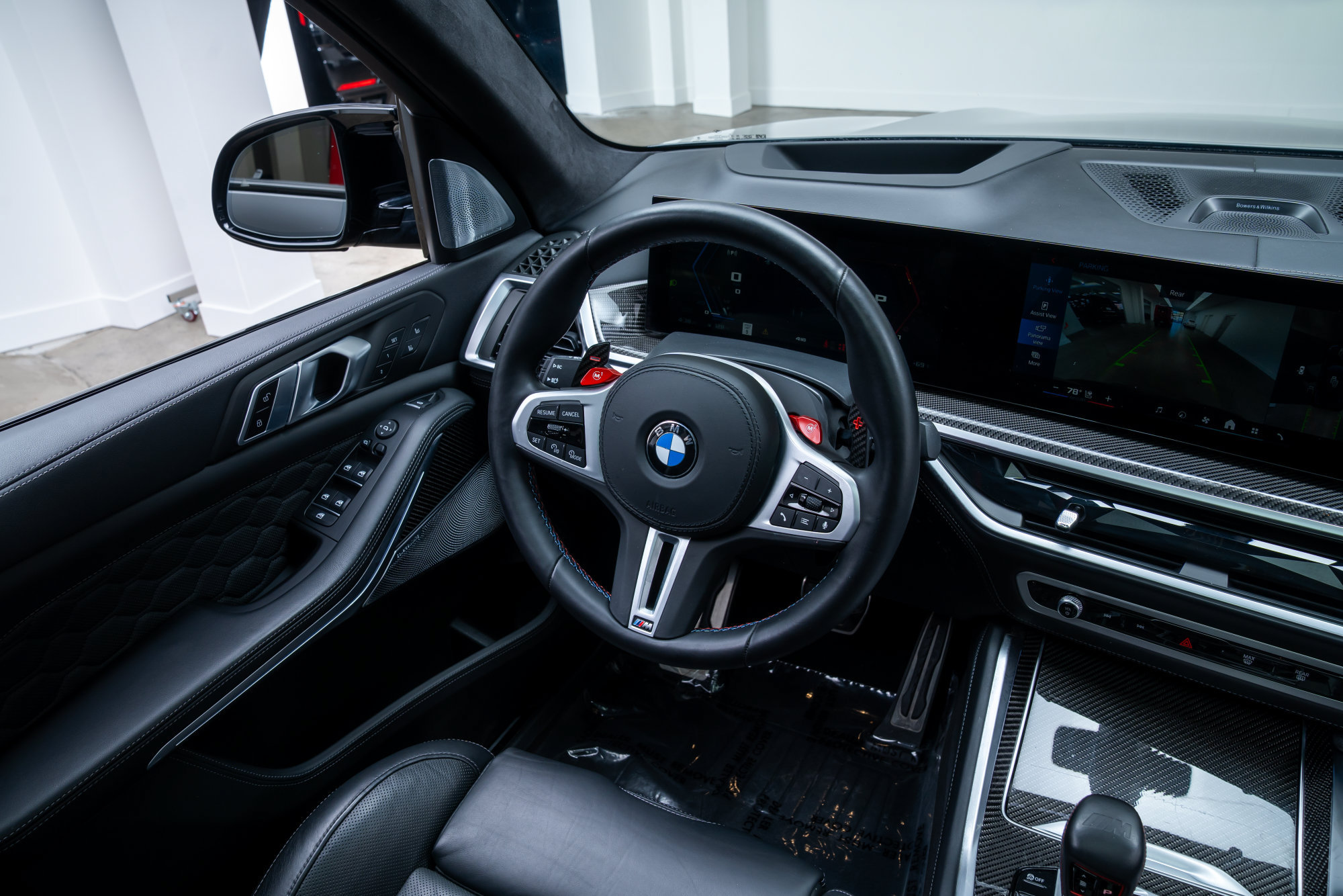Used 2025 BMW X5 M Competition AWD/4WD image 9
