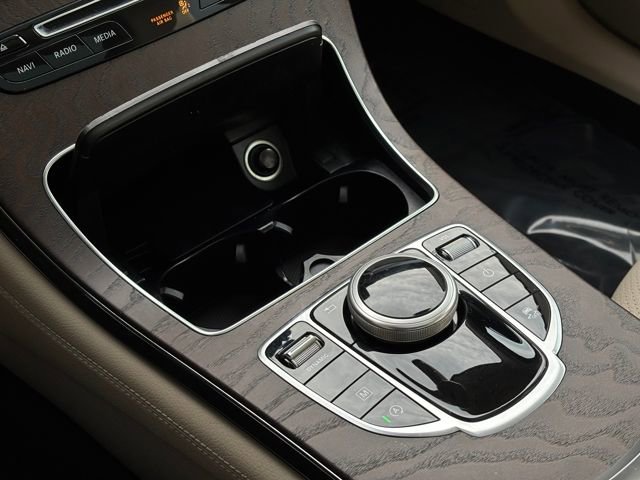 Used 2019 Mercedes-Benz GLC 300 4MATIC image 38