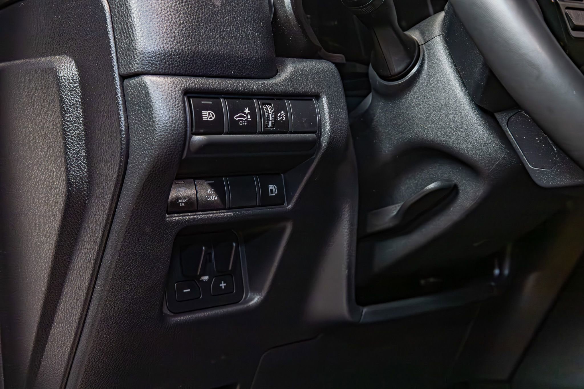 Used 2025 Toyota Land Cruiser 1958 AWD/4WD image 17