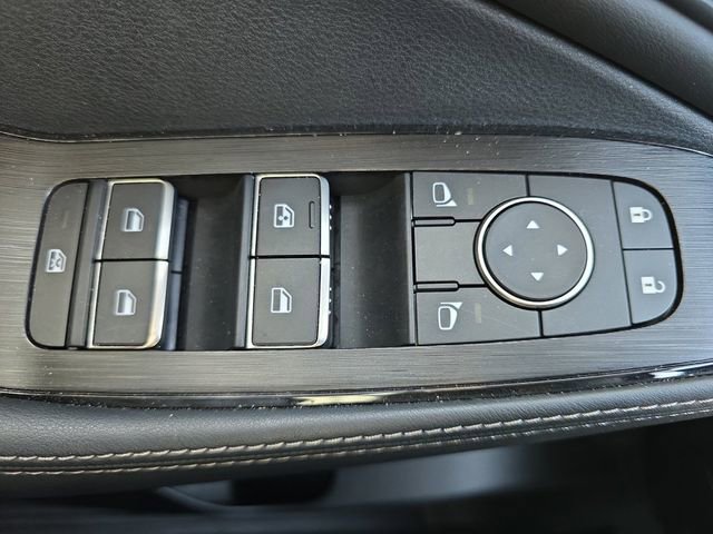 Used 2024 Nissan Rogue SL w/ SL Premium Package image 30