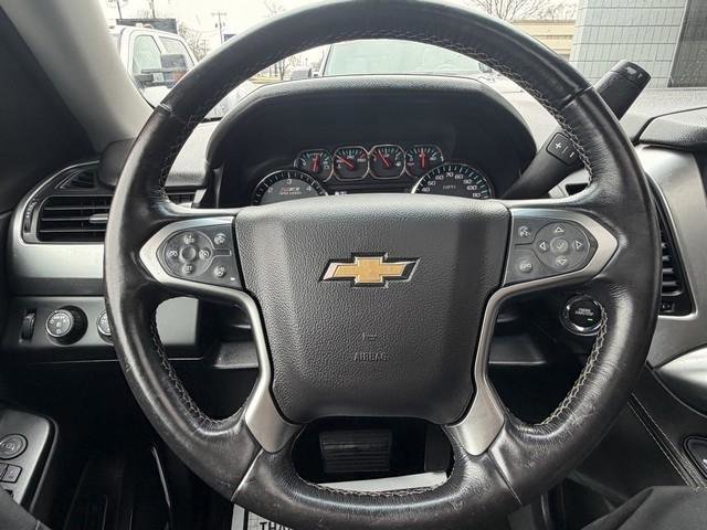 Used 2016 Chevrolet Suburban LT image 17