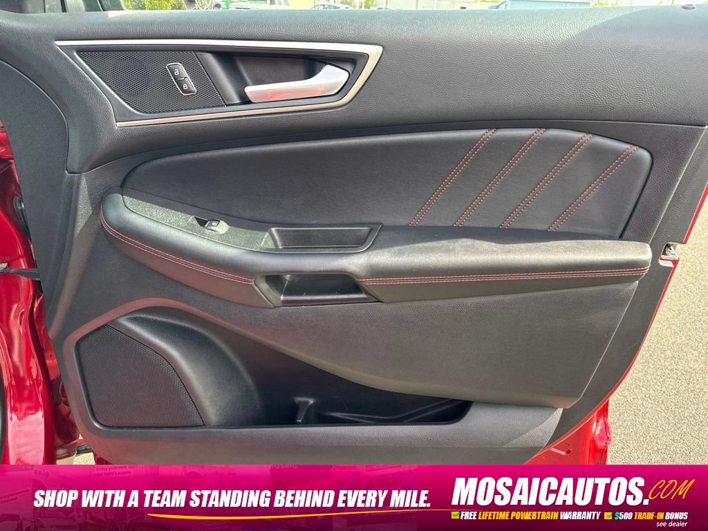 Used 2021 Ford Edge ST-Line AWD/4WD image 9