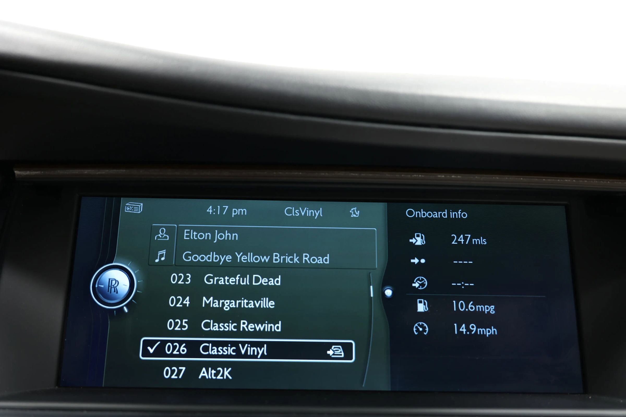 Used 2011 Rolls-Royce Ghost image 28