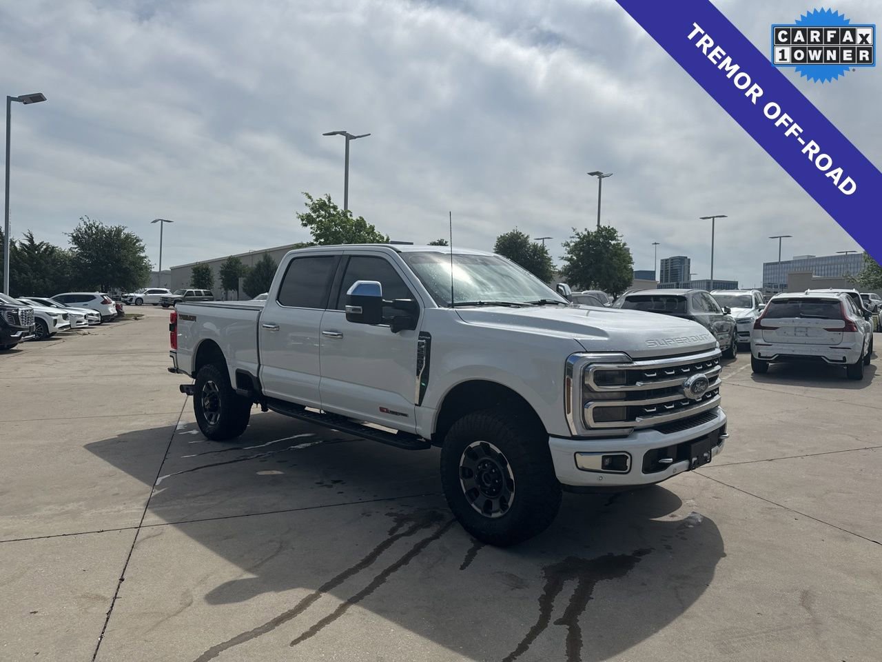 Used 2024 Ford F250 Platinum w/ Tremor Off-Road Package image 3