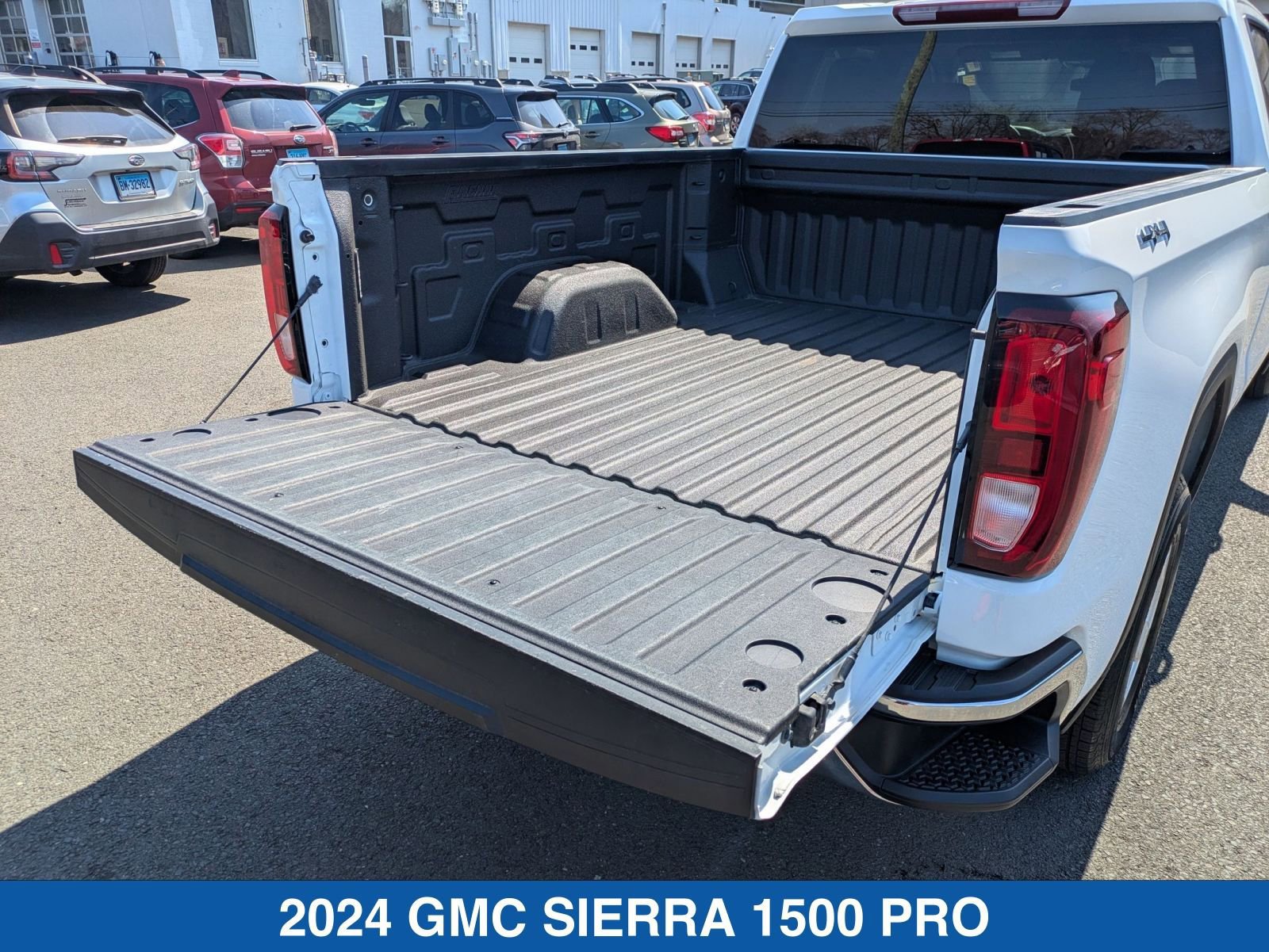 Used 2024 GMC Sierra 1500 Pro w/ Pro Value Package AWD/4WD image 32