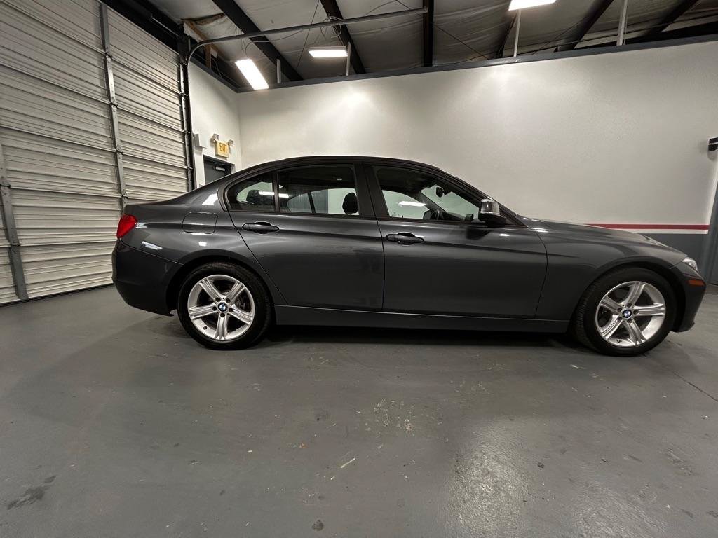 Used 2015 BMW 328i Sedan RWD image 6