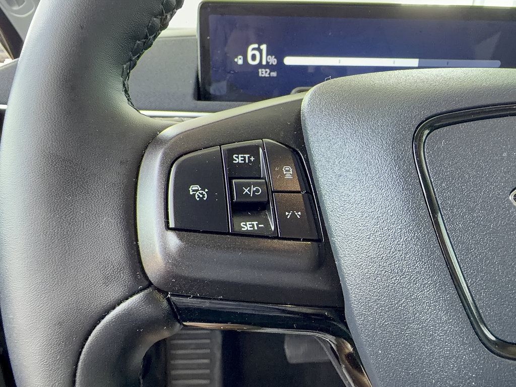 Certified 2025 Ford Mustang Mach-E Select RWD image 24