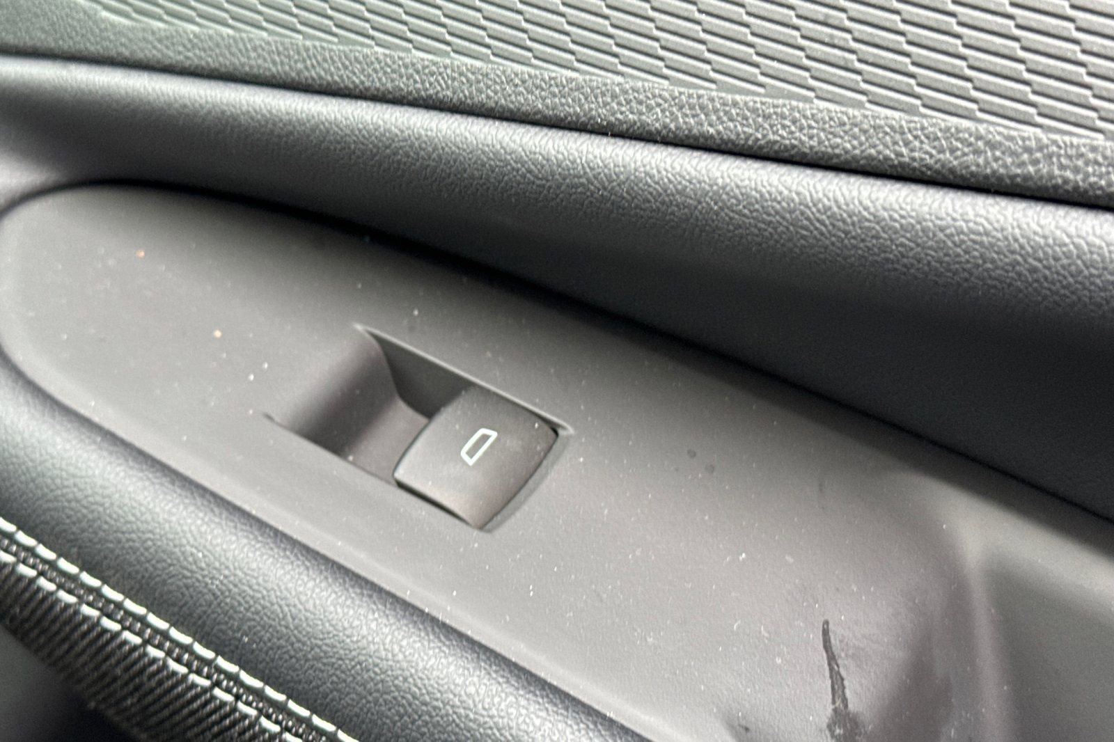 Used 2026 Chevrolet Blazer EV LT image 22