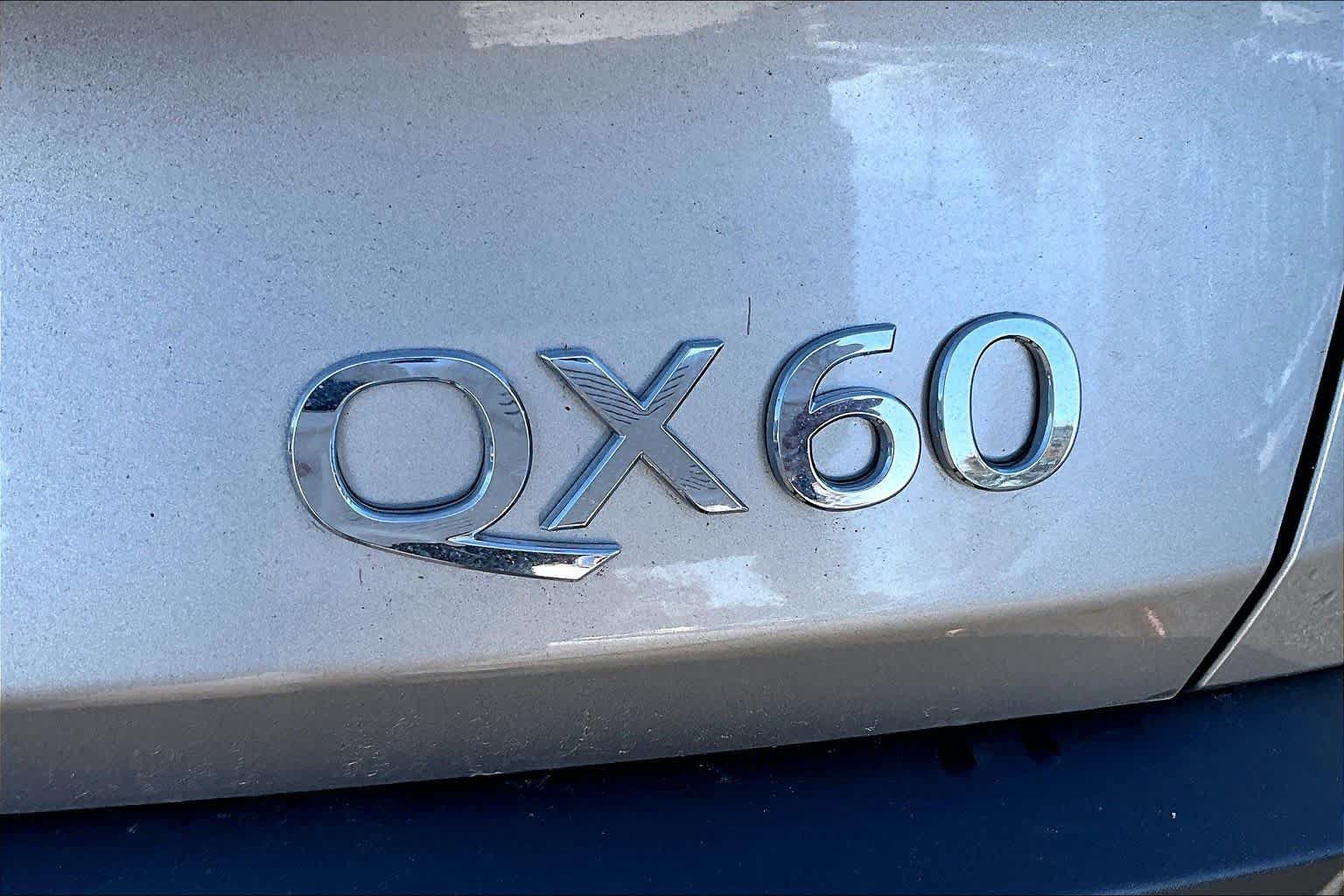Used 2025 INFINITI QX60 Luxe w/ Vision Package AWD/4WD image 10