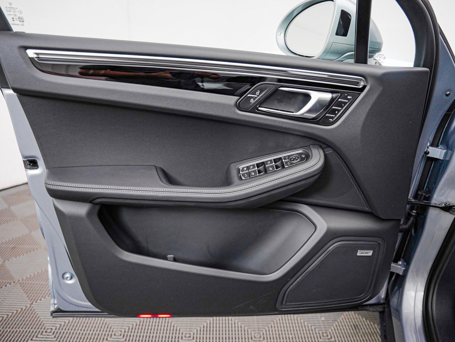 New 2026 Porsche Macan S image 27