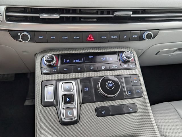 Used 2024 Hyundai Palisade SEL FWD image 9