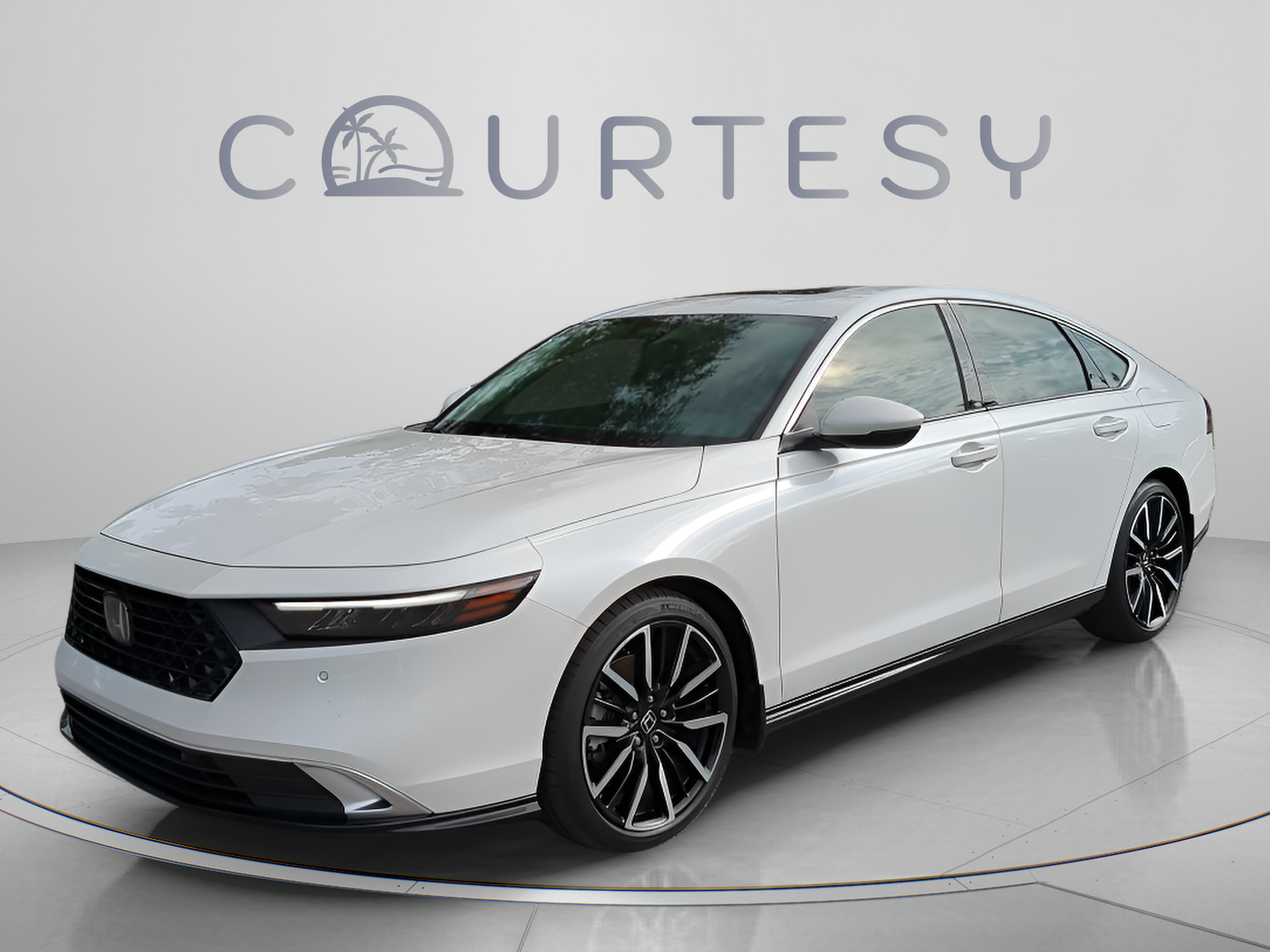 Certified 2023 Honda Accord Touring image 2