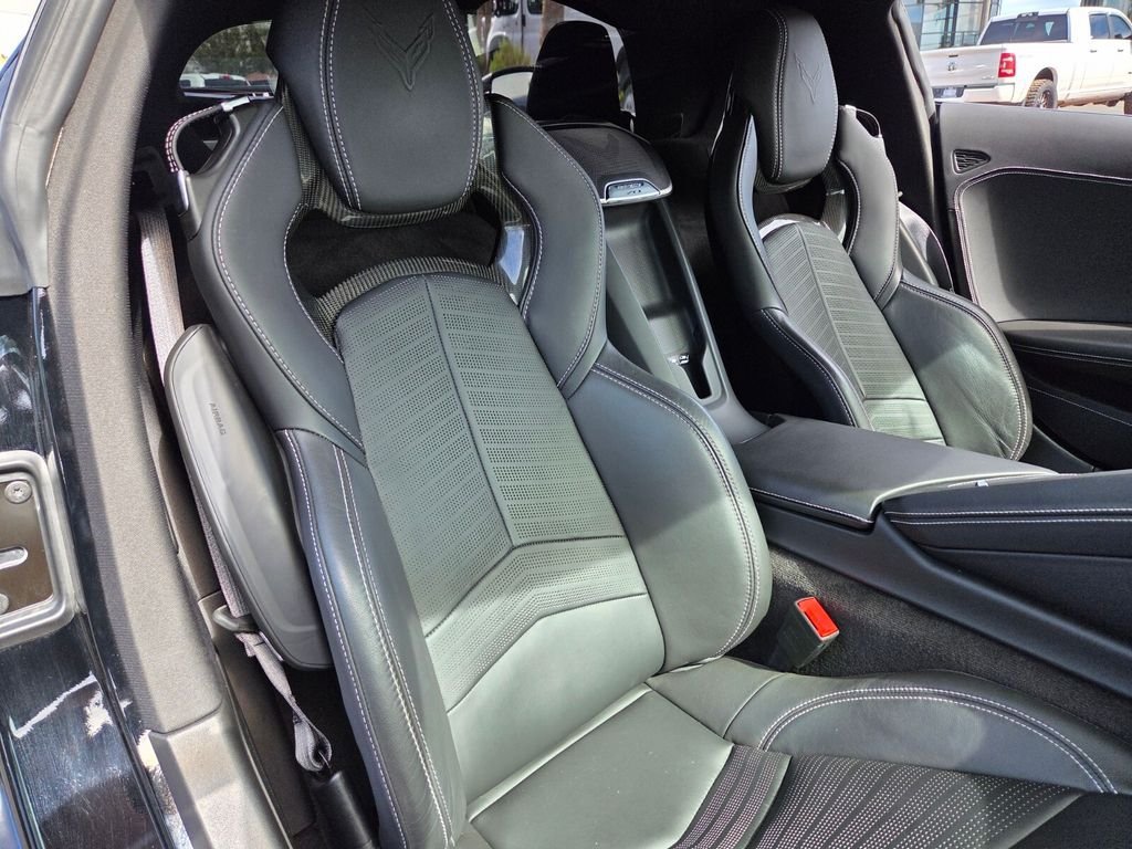 Used 2023 Chevrolet Corvette Stingray Preferred Cpe w/ Engine Appearance Package RWD image 41