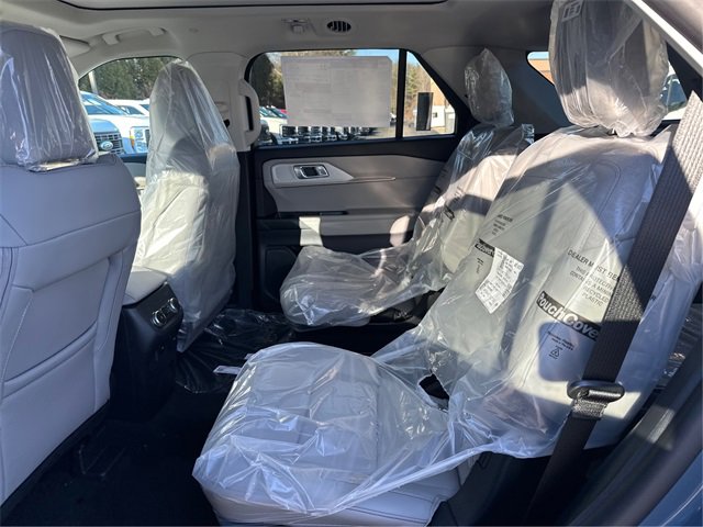 New 2026 Ford Explorer Active w/ Active Comfort Package image 10