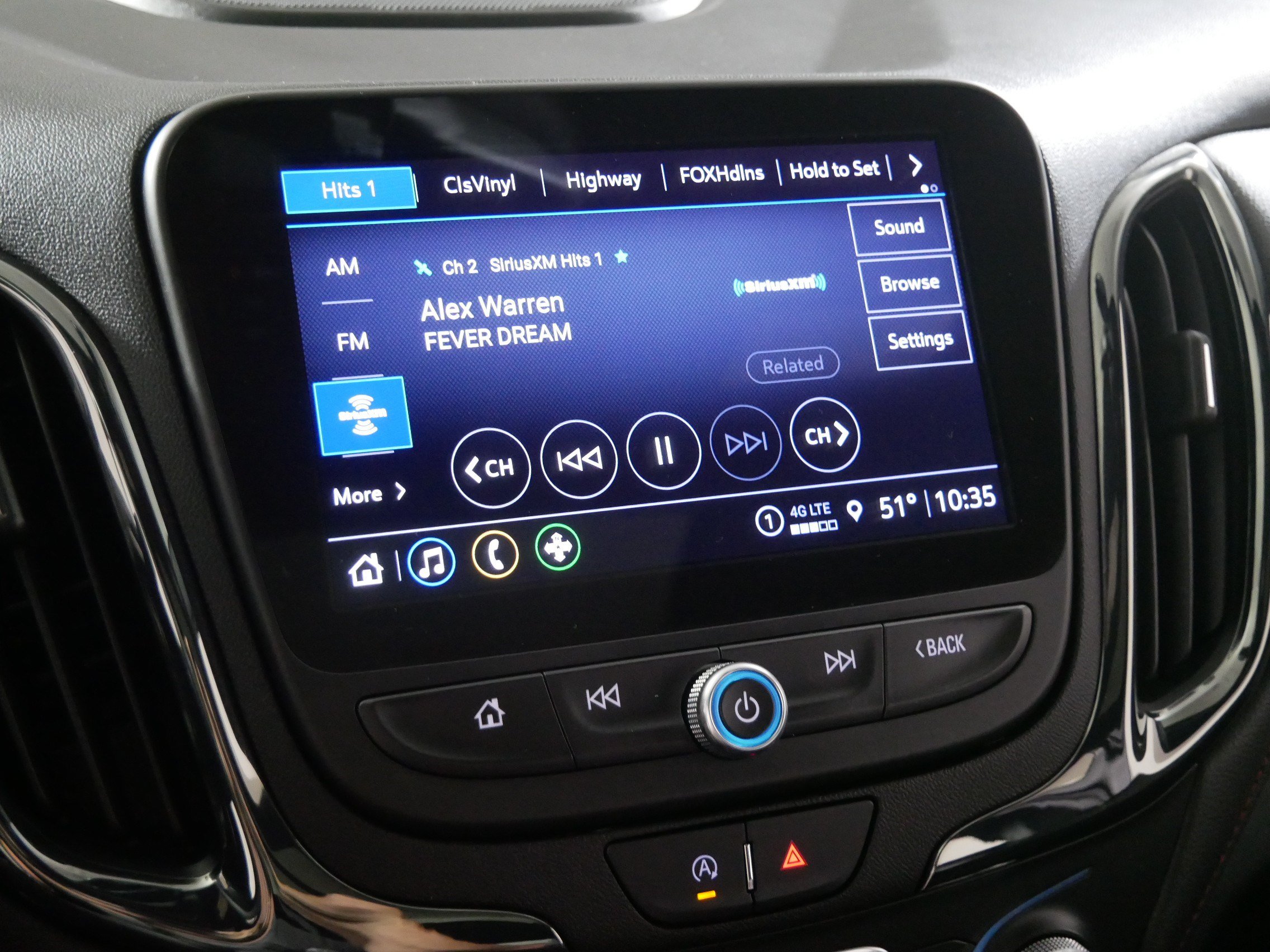 Used 2024 Chevrolet Equinox RS w/ RS Leather Package AWD/4WD image 22