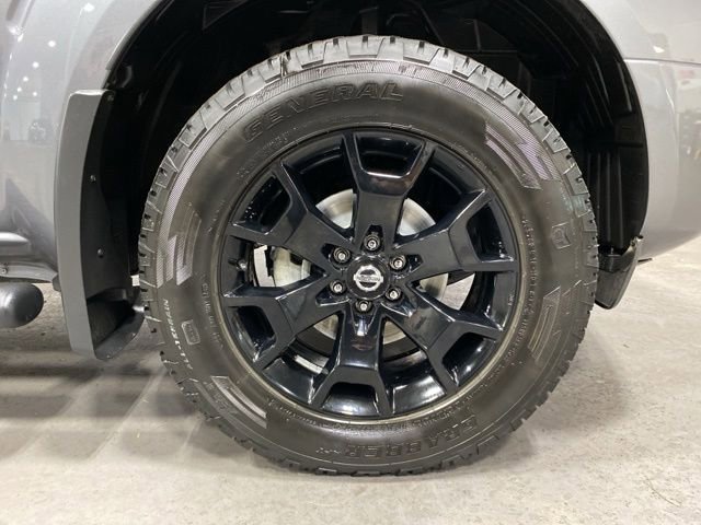 Used 2020 Nissan Frontier SV w/ Midnight Edition Floor Mats AWD/4WD image 29