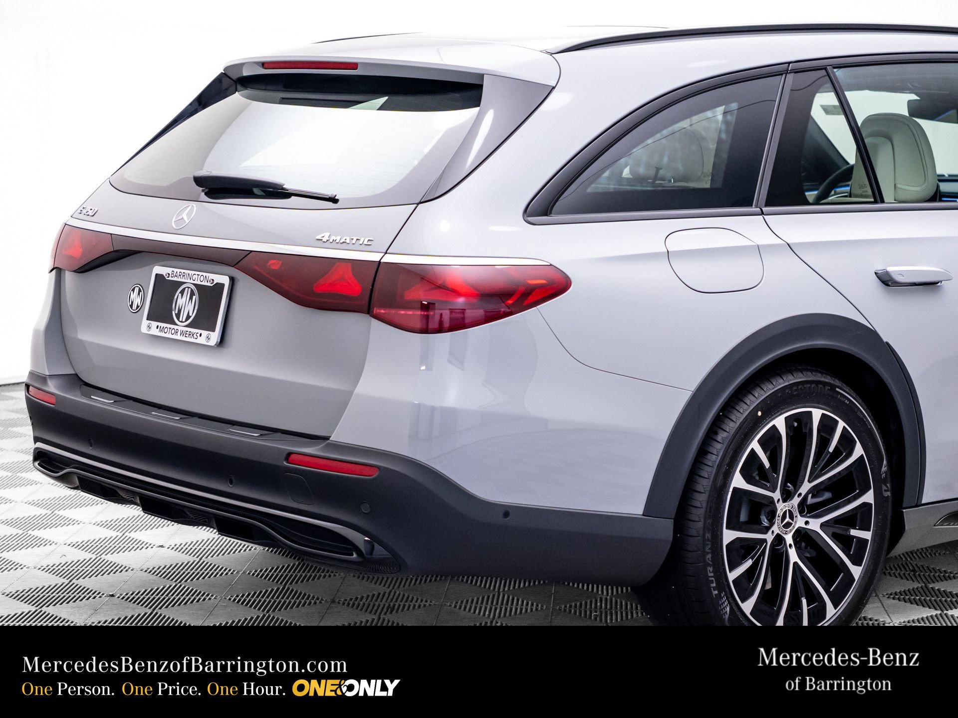 New 2026 Mercedes-Benz E 450 4MATIC All-Terrain Wagon image 37