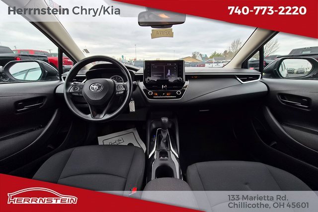 Used 2022 Toyota Corolla LE image 6