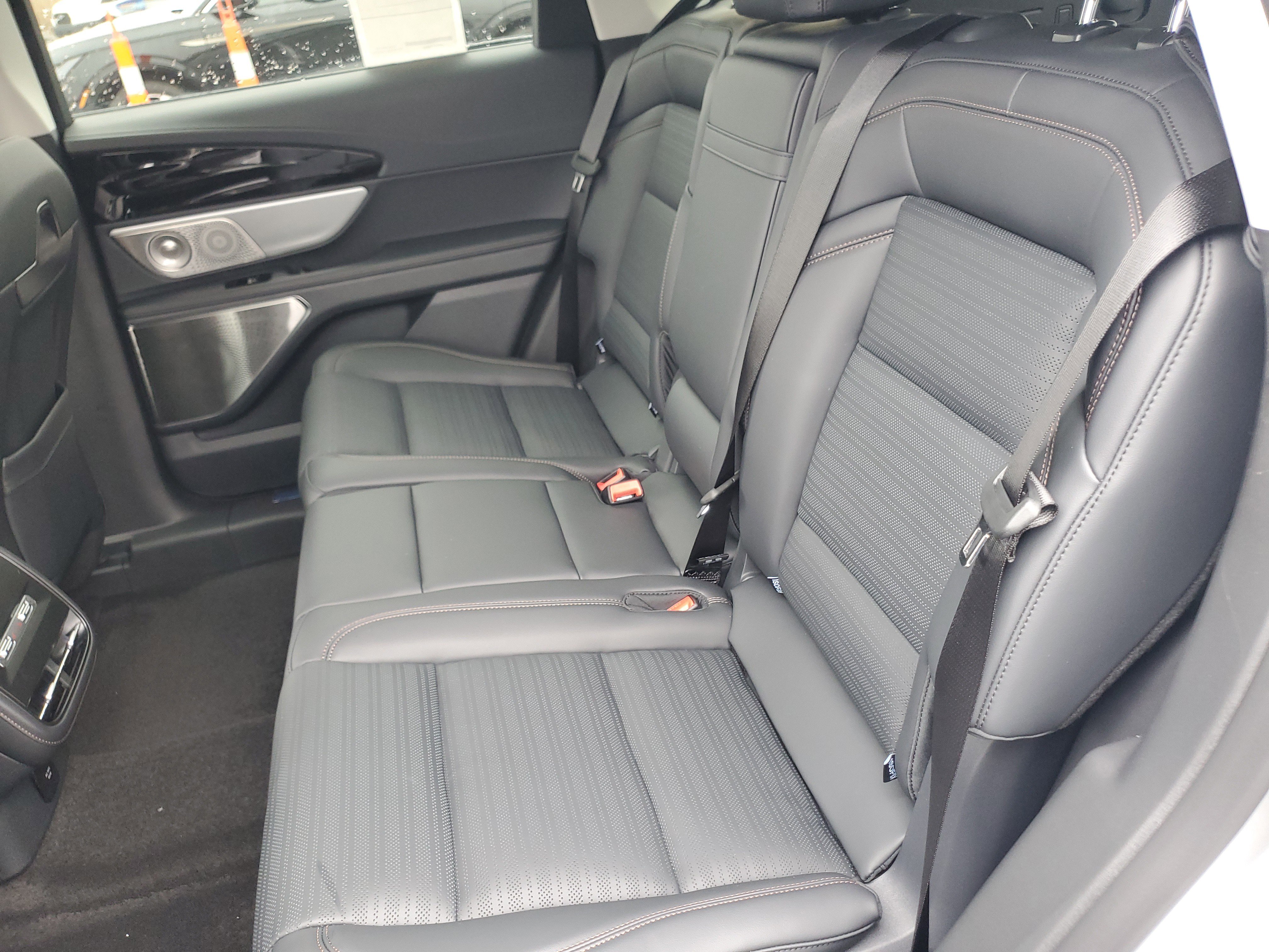 New 2026 Lincoln Nautilus Reserve image 31