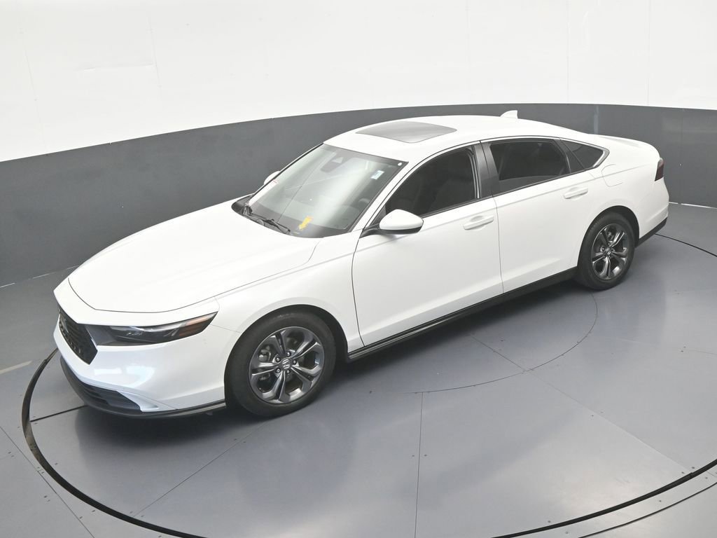 Used 2023 Honda Accord EX image 45