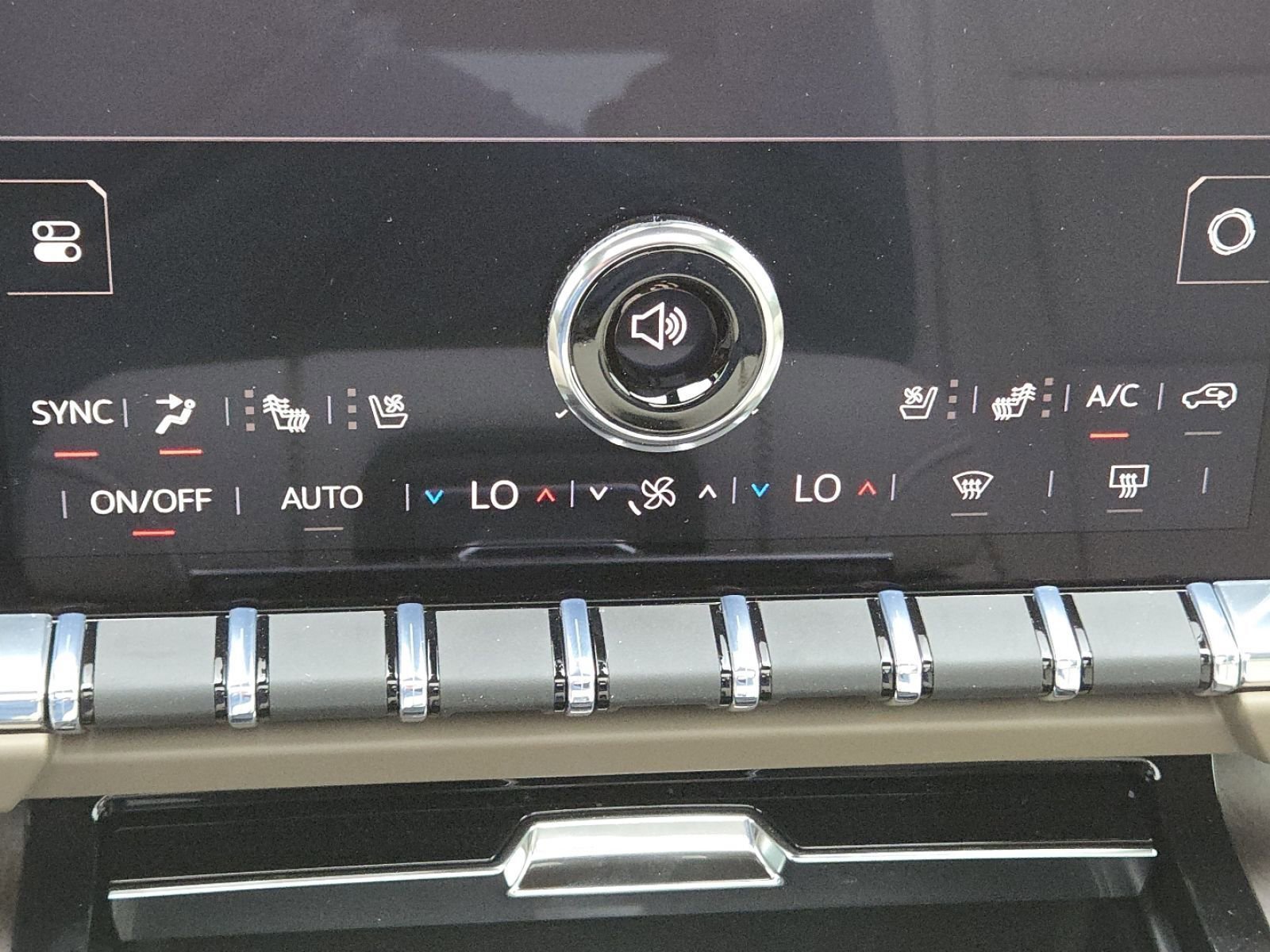 New 2026 GMC Yukon Denali image 39