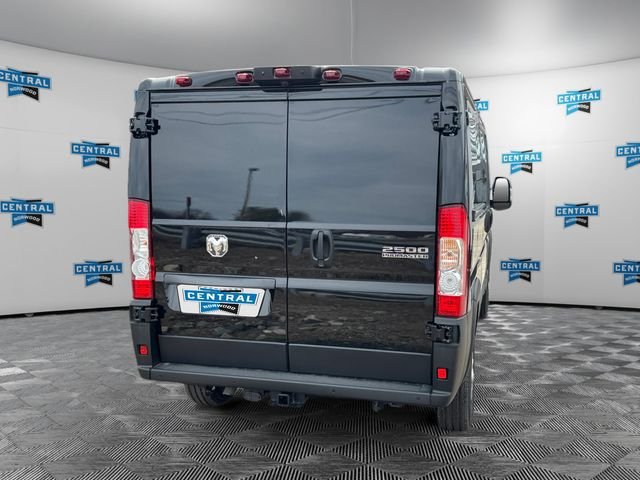 New 2026 RAM ProMaster 2500 w/ Quick Order Package 22G SLT FWD image 3
