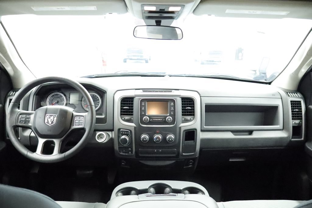 Certified 2019 RAM 1500 Express w/ Express Value Package AWD/4WD image 20