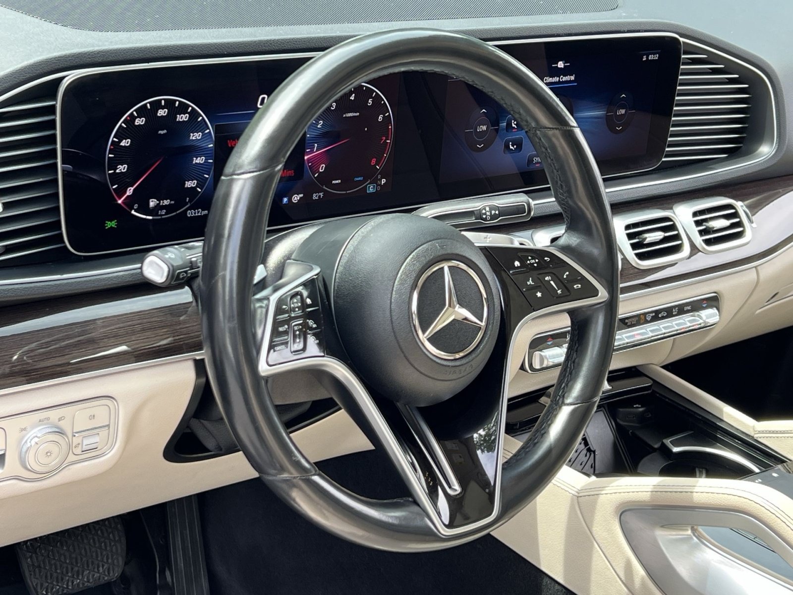 Used 2024 Mercedes-Benz GLE 350 4MATIC image 21