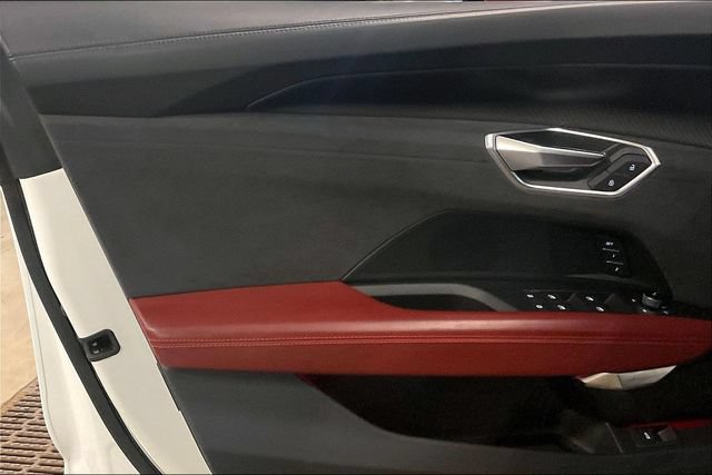 Certified 2023 Audi e-tron GT Prestige w/ Prestige Package AWD/4WD image 22