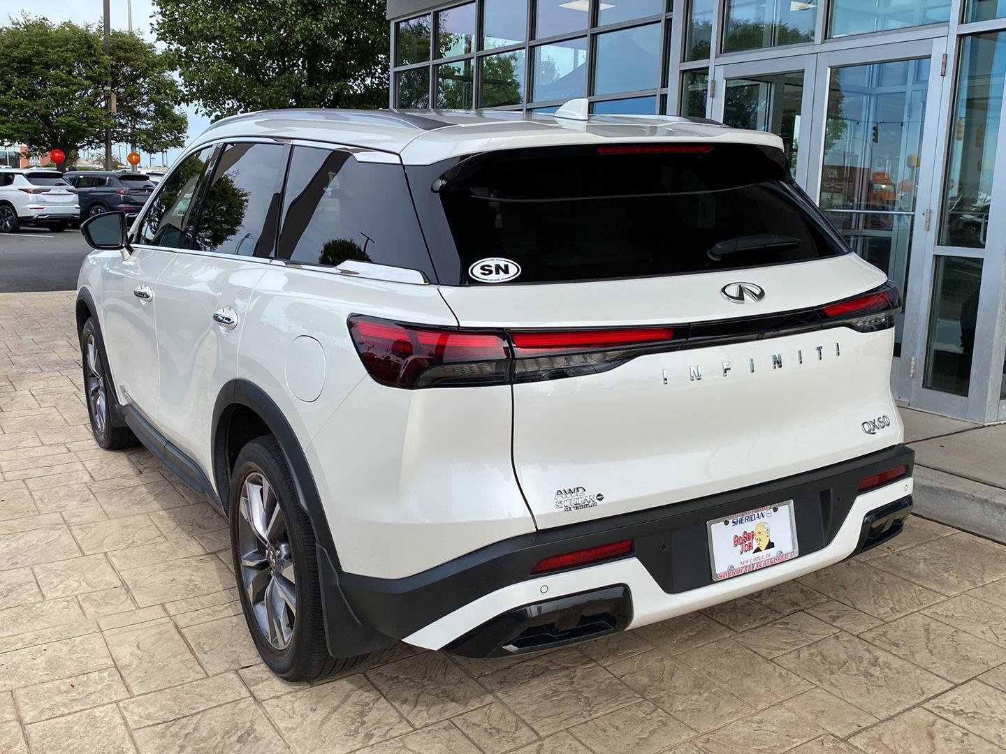 Used 2024 INFINITI QX60 Luxe AWD/4WD image 6