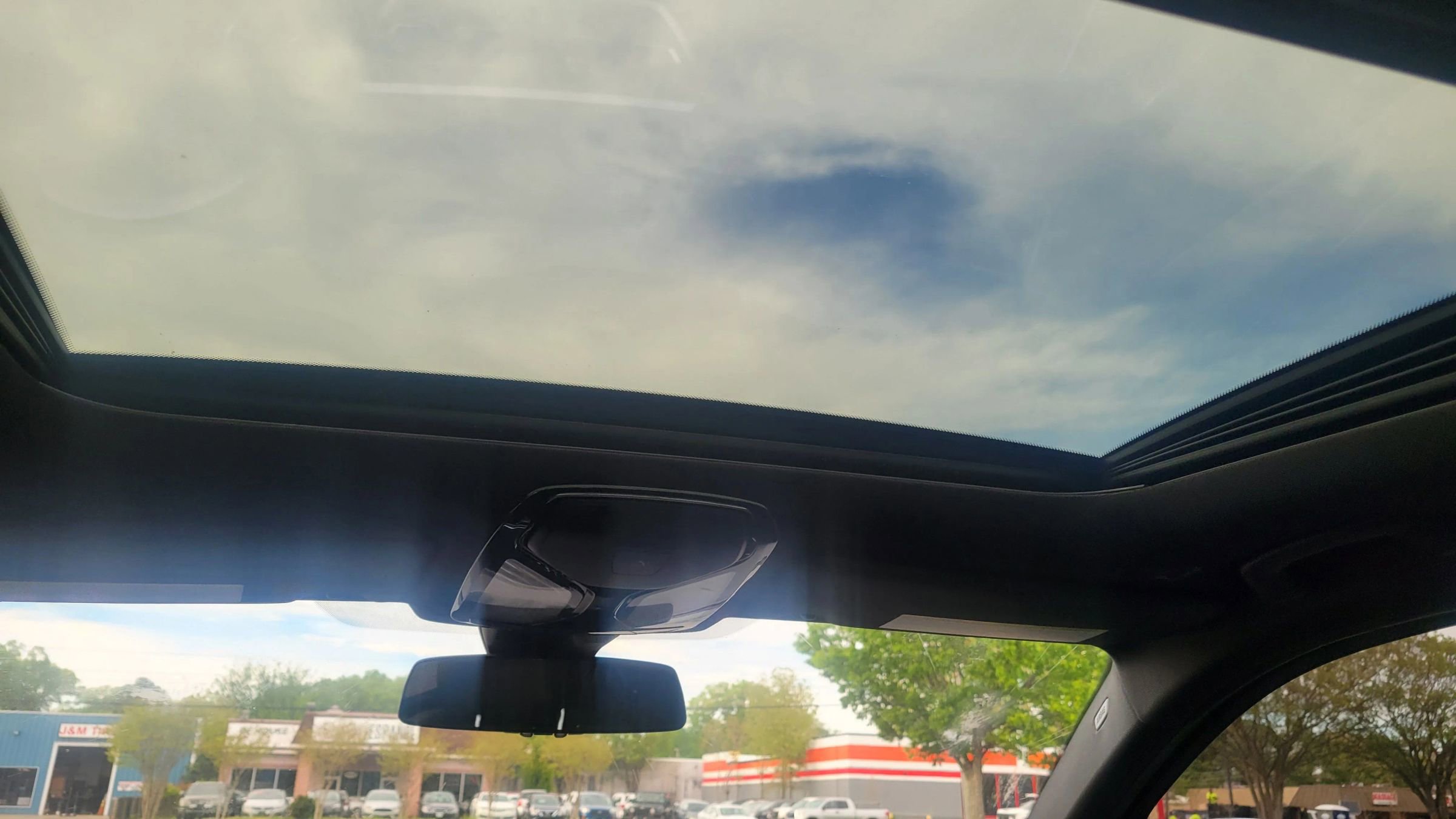 Used 2019 BMW 330i xDrive Sedan w/ Convenience Package image 10