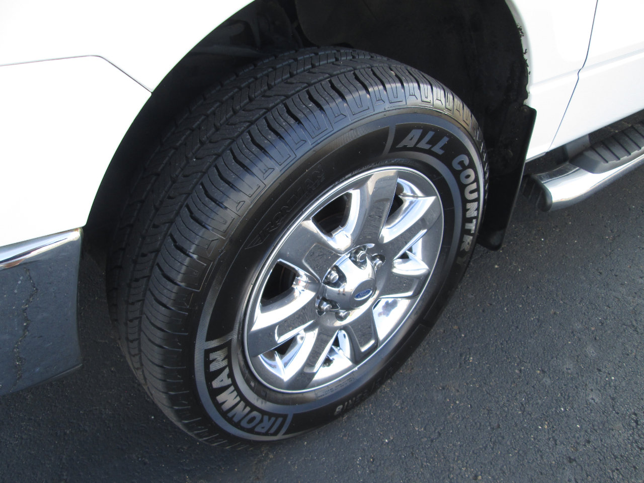 Used 2013 Ford F150 XLT w/ XLT Chrome Pkg image 24