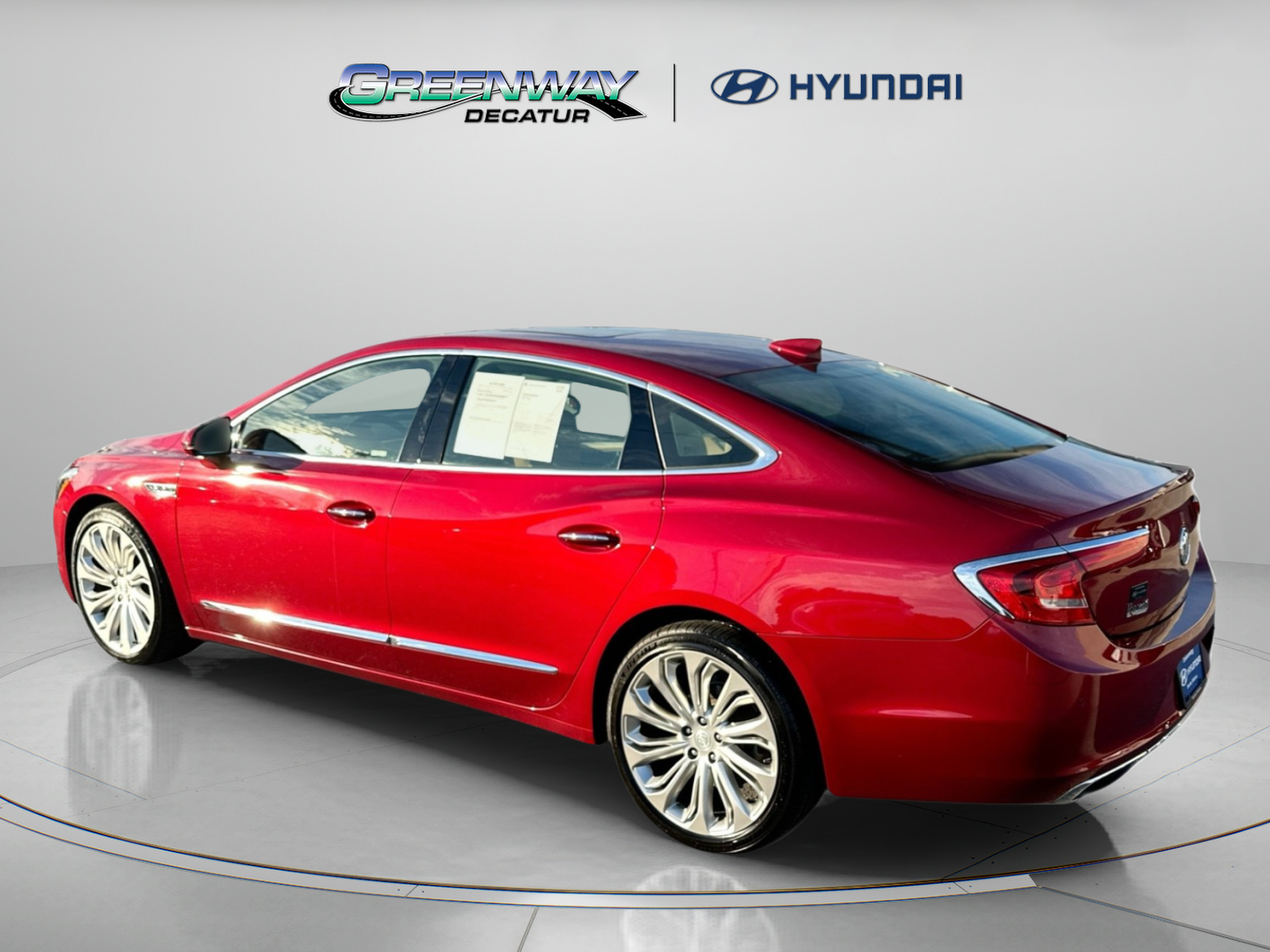 Used 2019 Buick LaCrosse Essence w/ Sun and Shade Package FWD image 6