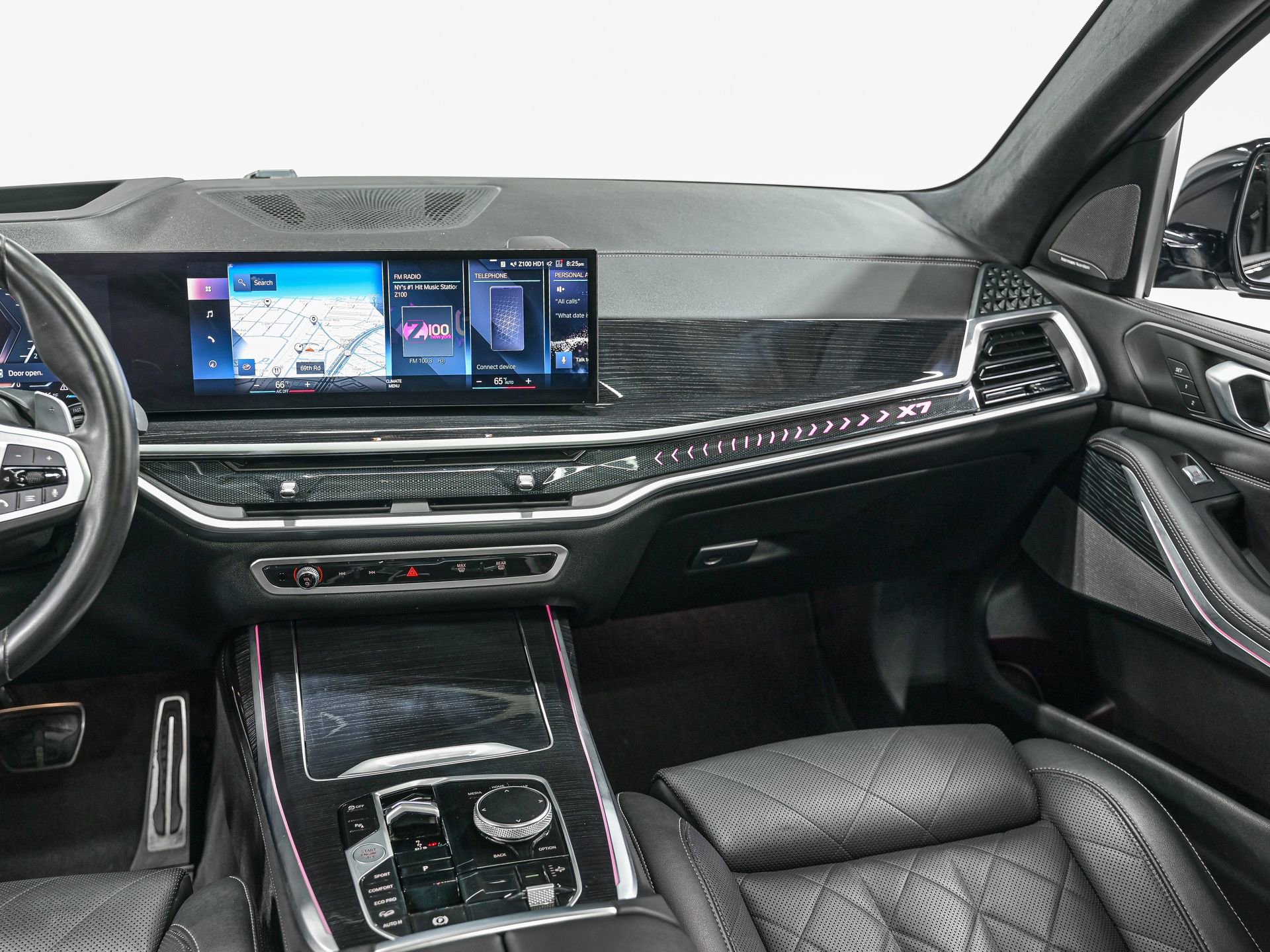 Used 2023 BMW X7 xDrive40i w/ M Sport Package image 31