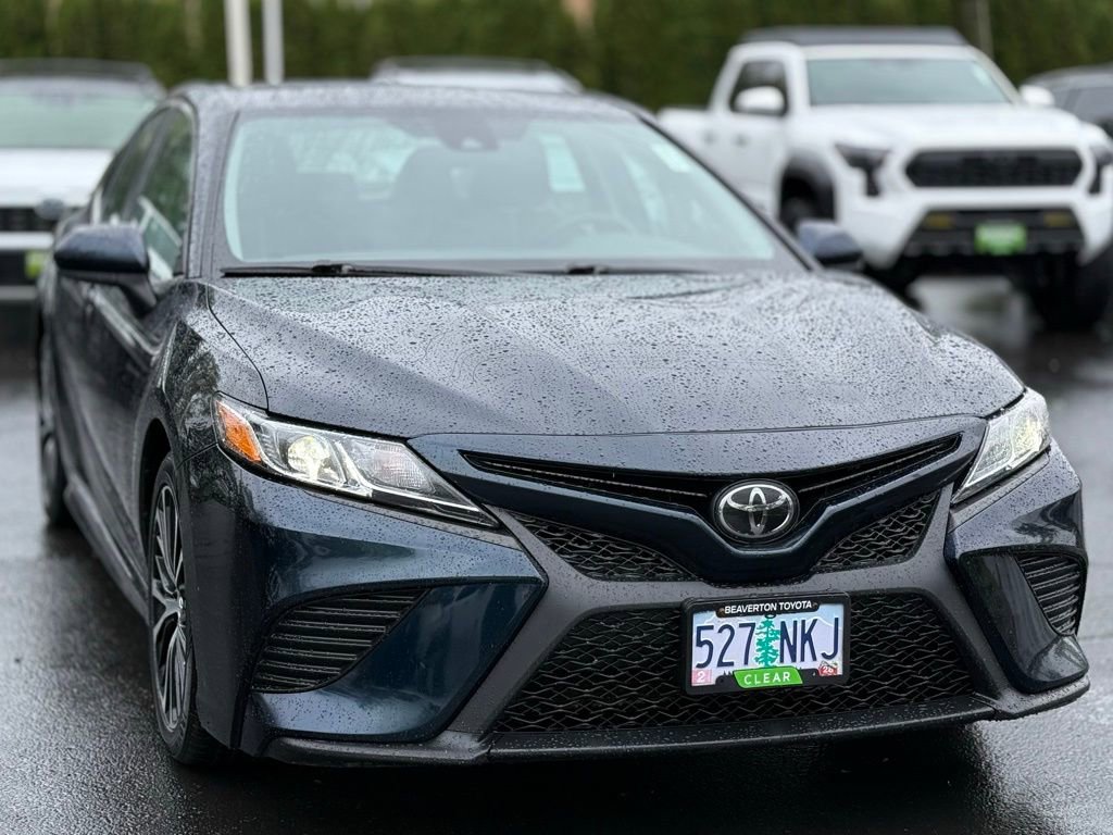 Used 2019 Toyota Camry SE image 7